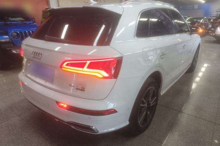 Used Audi Q5L 2020 45 TFSI Prestige Fashion Model Rear Right 45 Deg