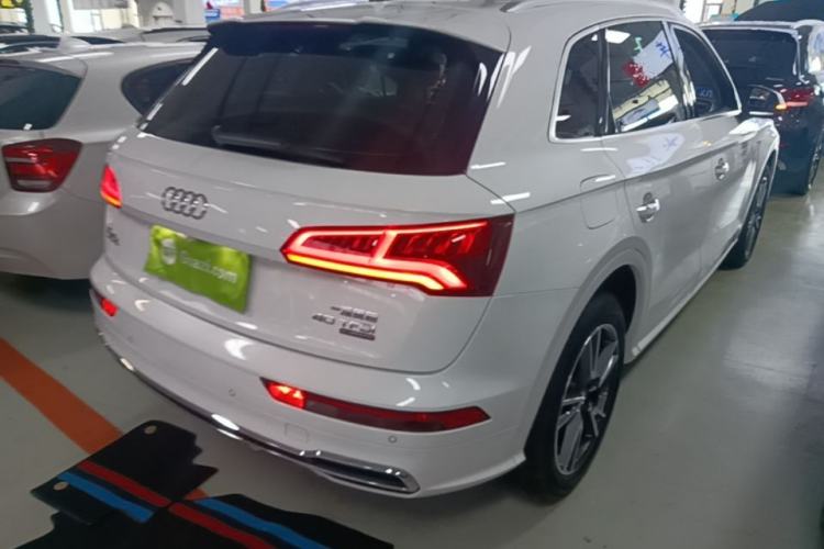 Used Audi Q5L 2020 Updated 40 TFSI Prestige Fashion Edition Rear Right 45 Deg