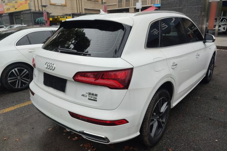 Used Audi Q5L 2020 Updated 40 TFSI Prestige Fashion Edition Rear Right 45 Deg