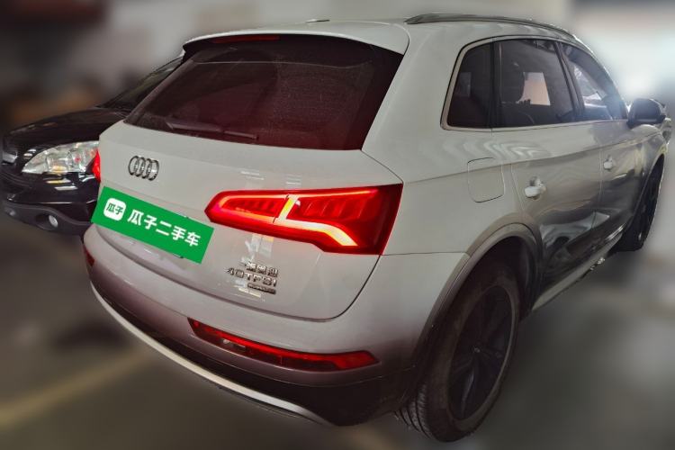 Used Audi Q5L 2020 40 TFSI Prestige Edition Rear Right 45 Deg