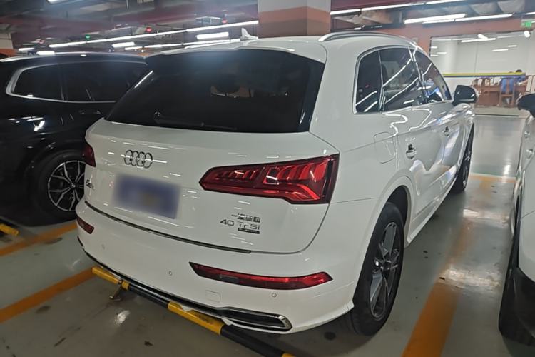 Used Audi Q5L 2020 Updated 40 TFSI Prestige Fashion Edition Rear Right 45 Deg