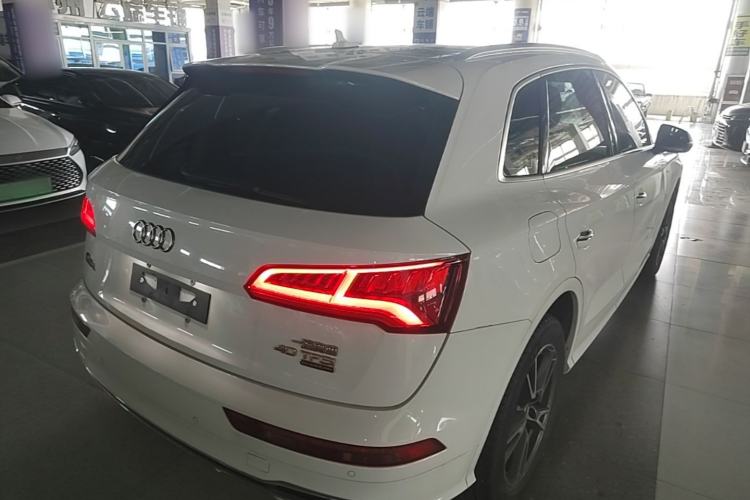 Used Audi Q5L 2020 Updated 40 TFSI Prestige Fashion Edition Rear Right 45 Deg