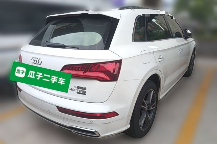 Used Audi Q5L 2020 Updated 40 TFSI Prestige Fashion Edition Rear Right 45 Deg