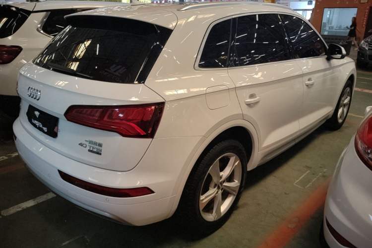 Used Audi Q5L 2020 40 TFSI Prestige Edition Rear Right 45 Deg