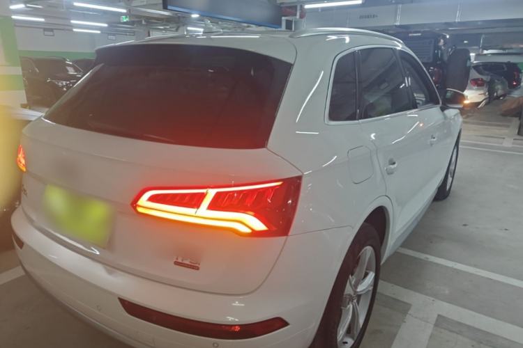 Used Audi Q5L 2020 40 TFSI Prestige Edition Rear Right 45 Deg