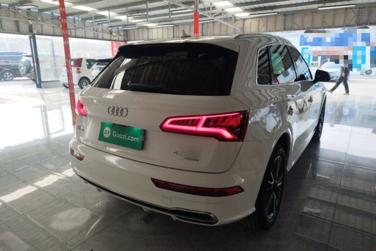 Used Audi Q5L 2020 Updated 40 TFSI Prestige Fashion Edition Rear Right 45 Deg