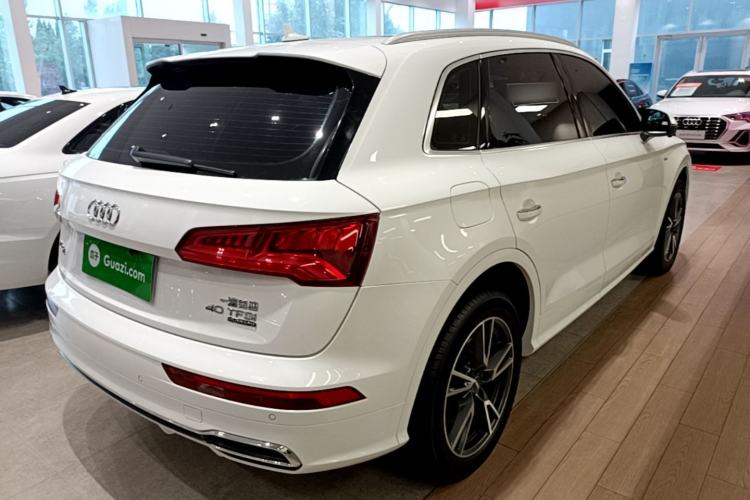 Used Audi Q5L 2020 Updated 40 TFSI Prestige Fashion Edition Rear Right 45 Deg