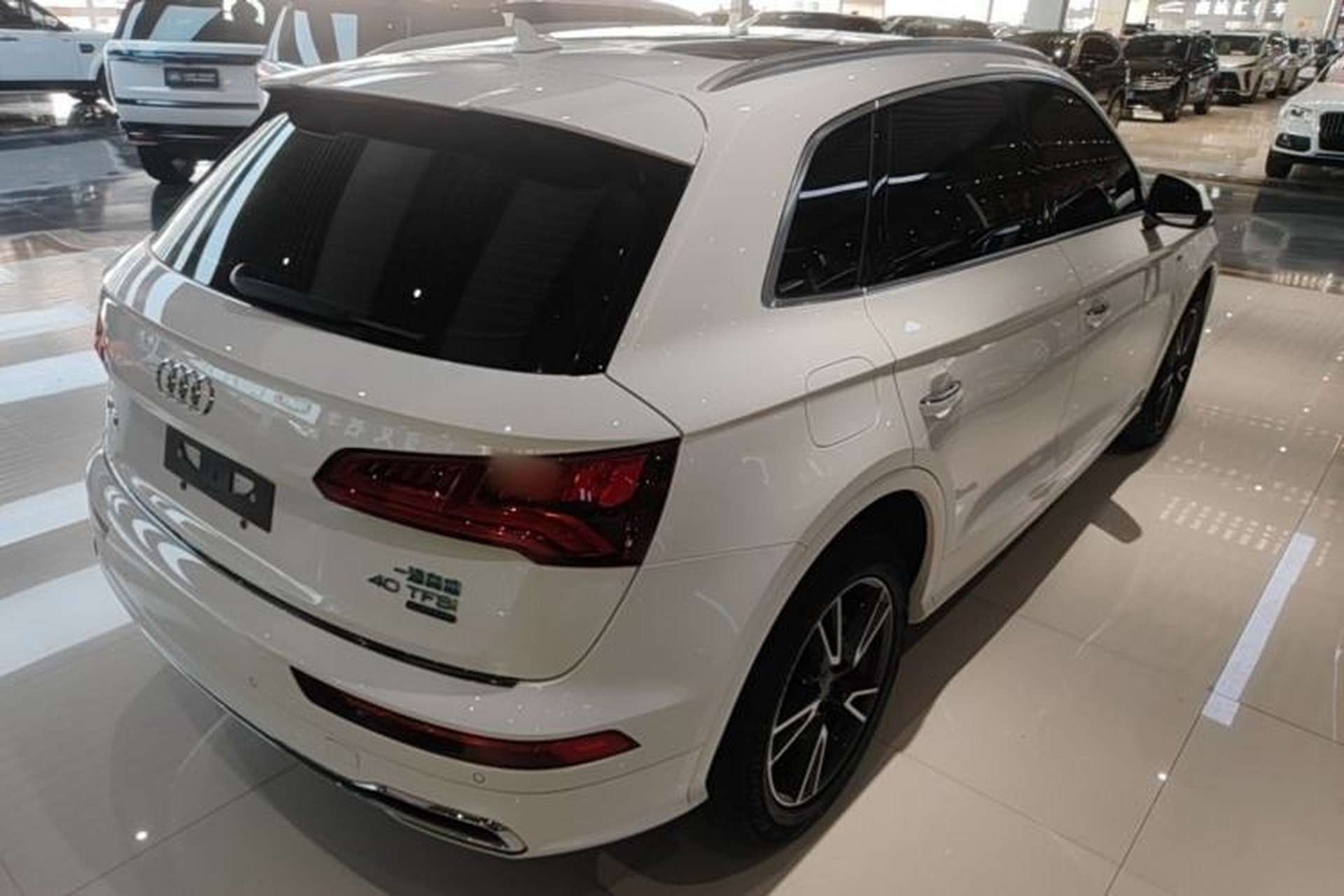 Used Audi Q5L 2020 Updated 40 TFSI Prestige Fashion Edition Rear Right 45 Deg