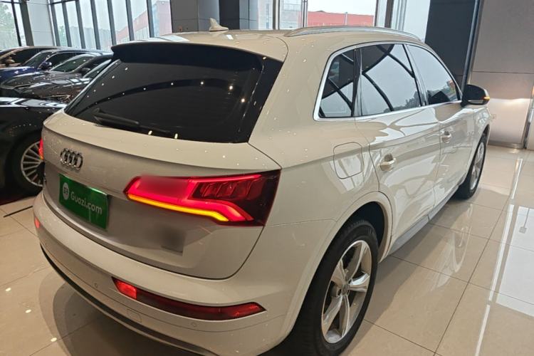 Used Audi Q5L 2020 40 TFSI Prestige Edition Rear Right 45 Deg