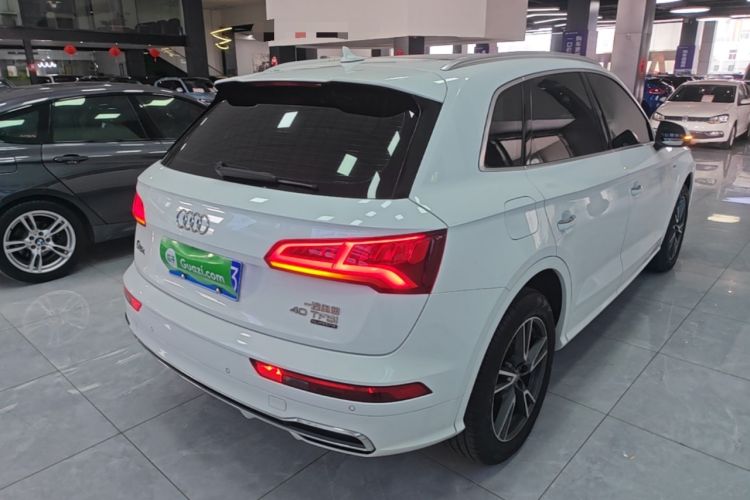 Used Audi Q5L 2020 Updated 40 TFSI Prestige Fashion Edition Rear Right 45 Deg