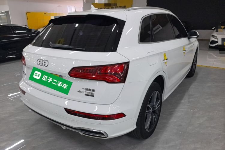 Used Audi Q5L 2020 Updated 40 TFSI Prestige Fashion Edition Rear Right 45 Deg