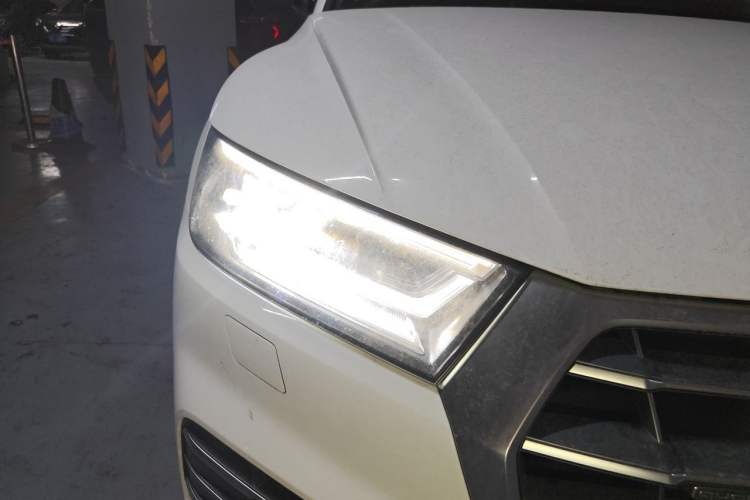 Used Audi Q5L 2020 40 TFSI Prestige Fashion Edition Right Front Headlight