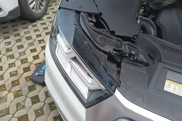Used Audi Q5L 2020 45 TFSI Prestige Fashion Model Right Front Headlight