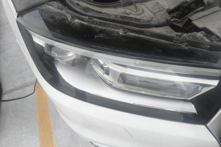 Used Audi Q5L 2020 Revised 40 TFSI Prestige Edition Right Front Headlight