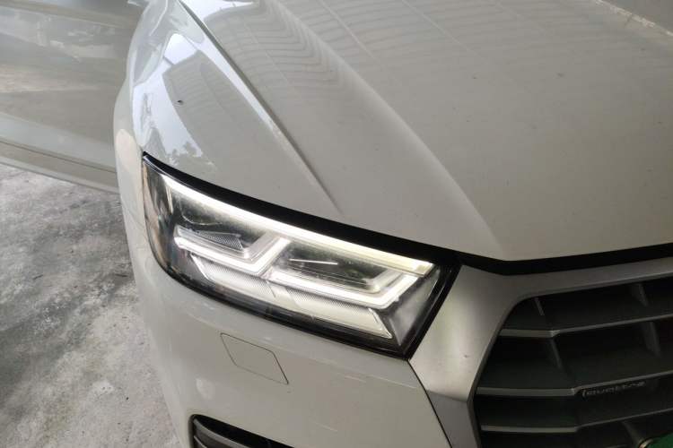 Used Audi Q5L 2020 45 TFSI Prestige Fashion Model Right Front Headlight