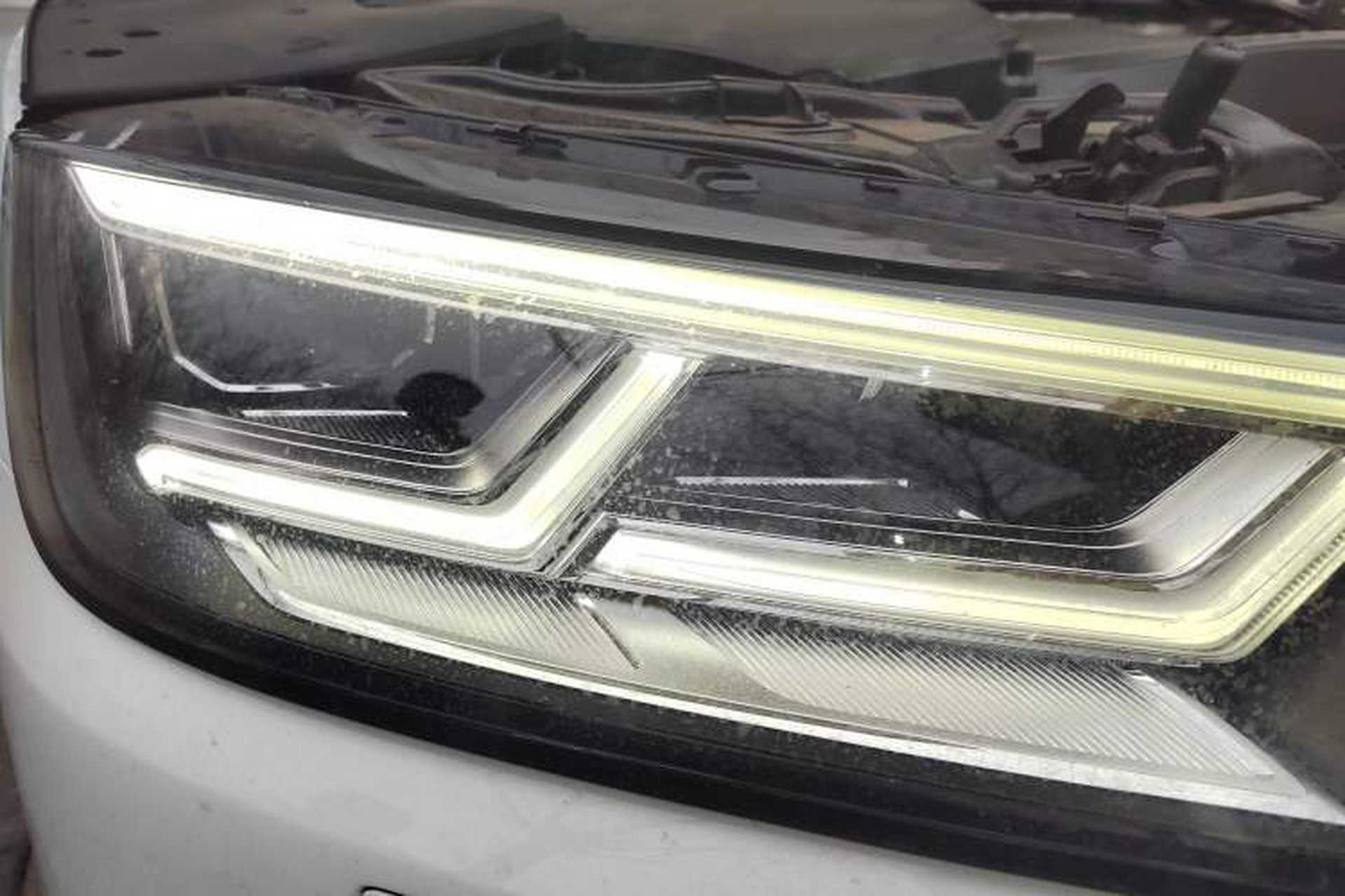 Used Audi Q5L 2020 40 TFSI Prestige Fashion Edition Right Front Headlight