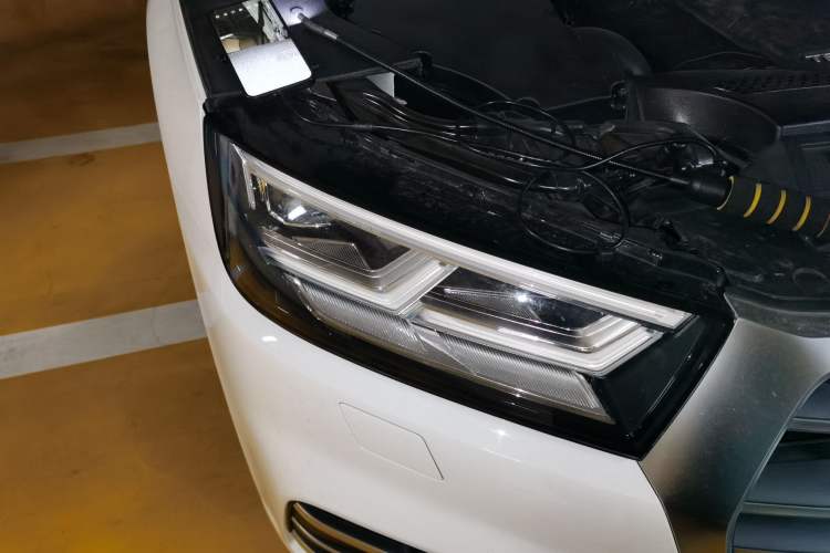 Used Audi Q5L 2020 40 TFSI Prestige Fashion Edition Right Front Headlight