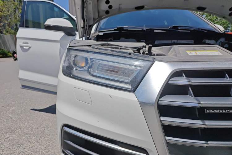Used Audi Q5L 2020 40 TFSI Prestige Edition Right Front Headlight