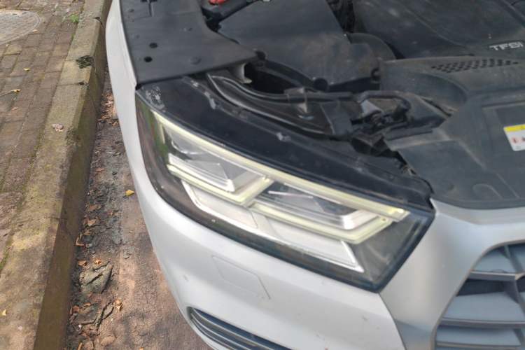 Used Audi Q5L 2020 40 TFSI Prestige Edition Right Front Headlight