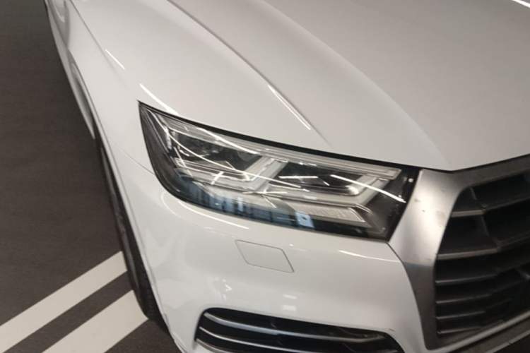 Used Audi Q5L 2020 45 TFSI Prestige Fashion Model Right Front Headlight