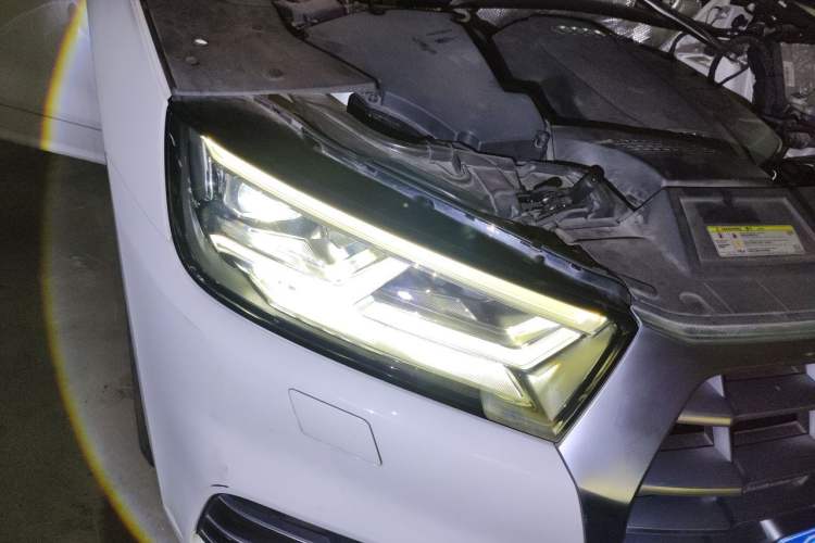 Used Audi Q5L 2020 45 TFSI Prestige Fashion Model Right Front Headlight