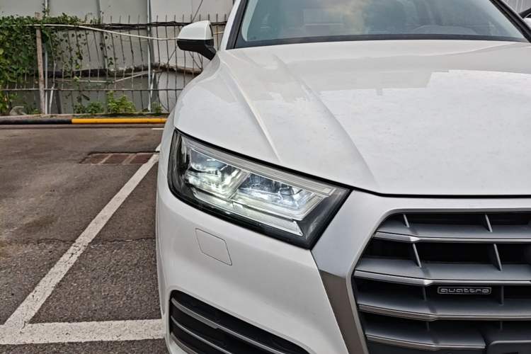 Used Audi Q5L 2020 45 TFSI Prestige Fashion Model Right Front Headlight