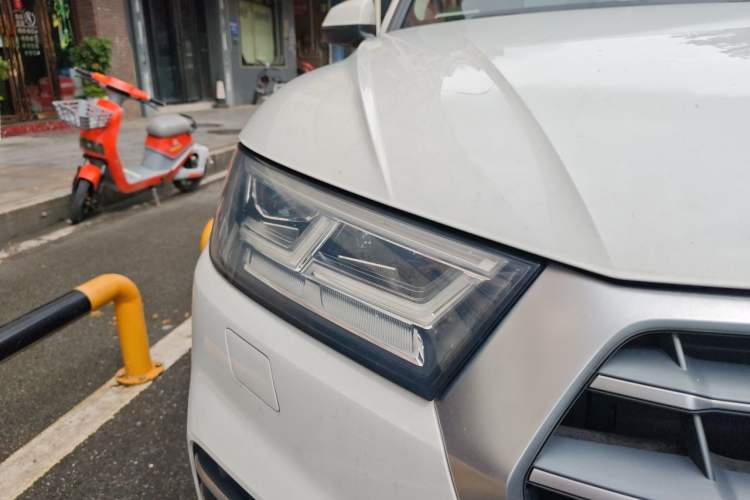 Used Audi Q5L 2020 40 TFSI Prestige Fashion Edition Right Front Headlight