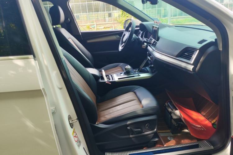 Used Audi Q5L 2020 Updated 40 TFSI Prestige Fashion Edition Right Front Seat