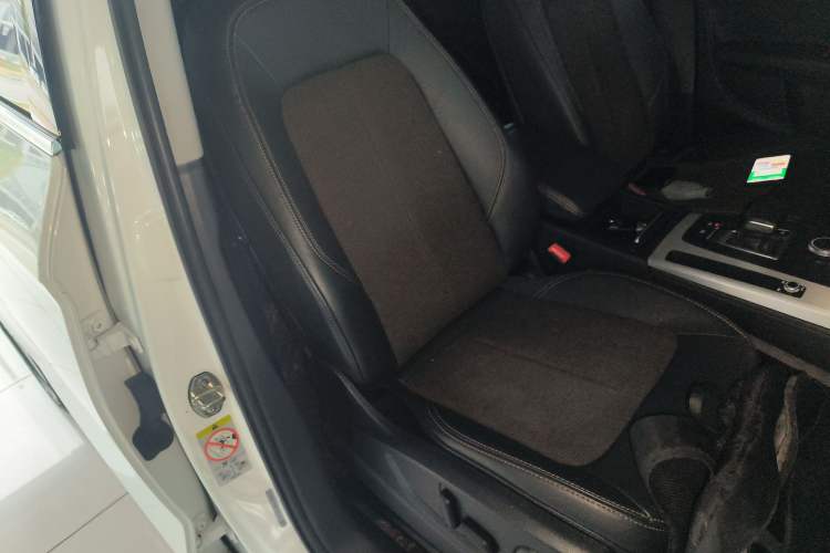 Used Audi Q5L 2020 Revised 40 TFSI Prestige Edition Right Front Seat