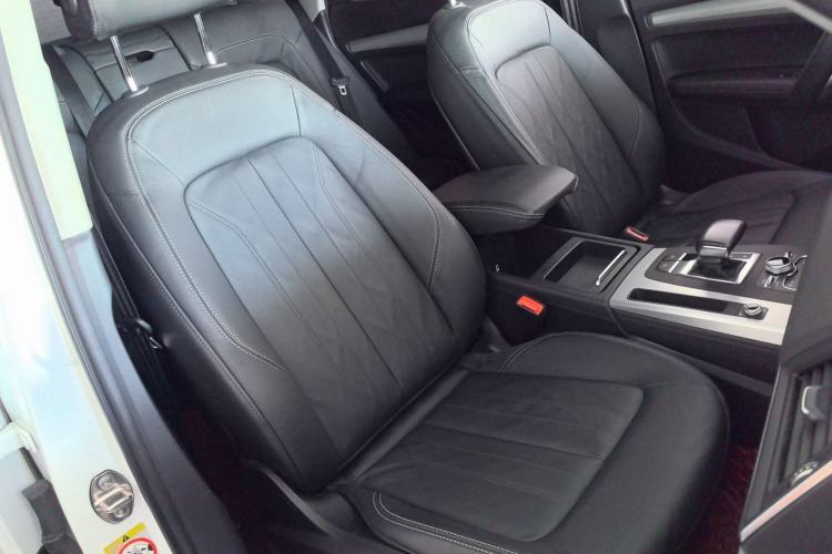 Used Audi Q5L 2020 Updated 40 TFSI Prestige Fashion Edition Right Front Seat