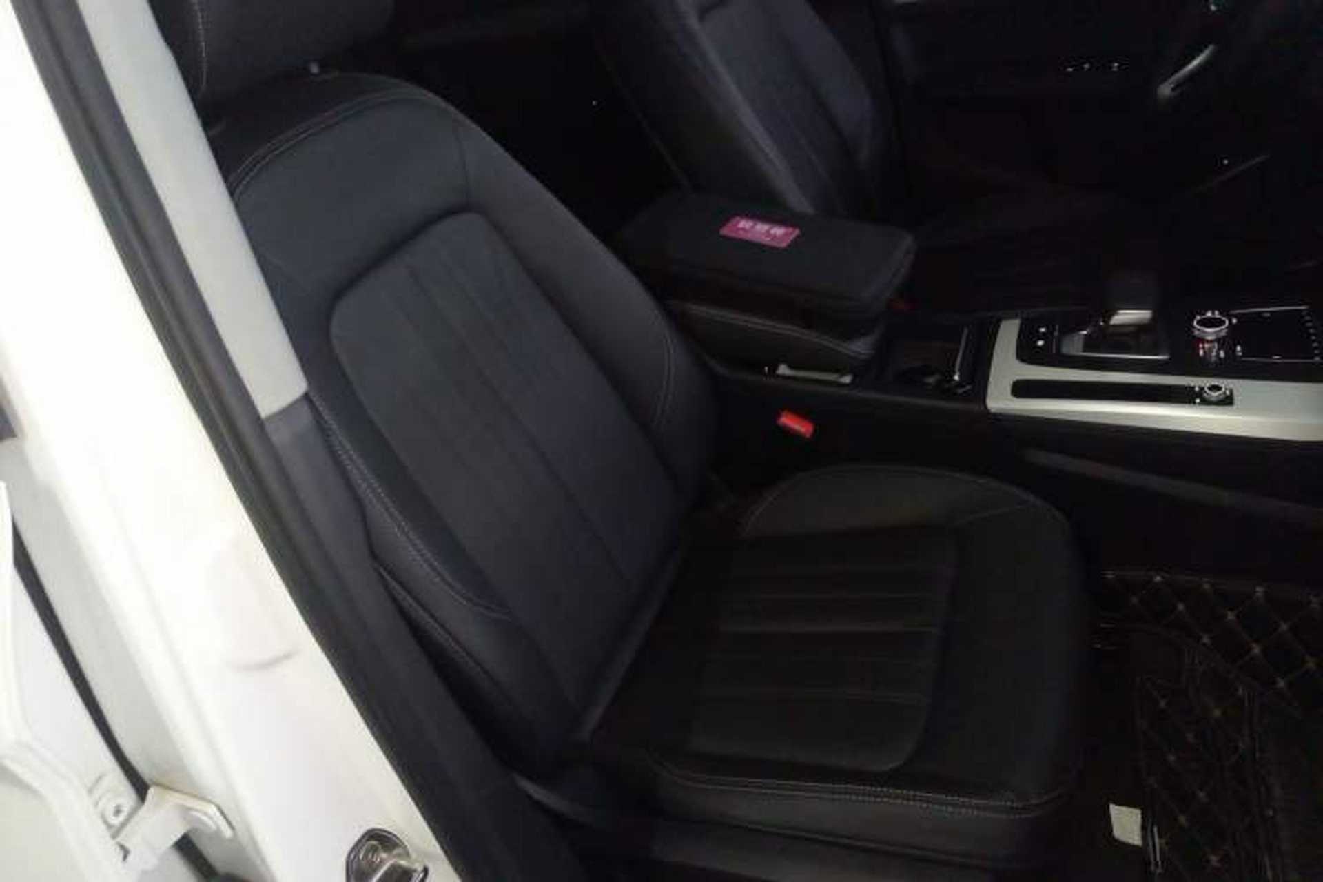 Used Audi Q5L 2020 Updated 40 TFSI Prestige Fashion Edition Right Front Seat