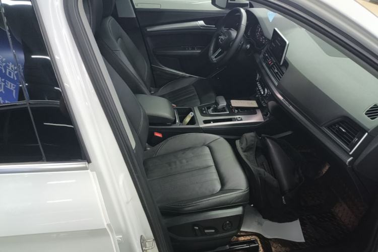 Used Audi Q5L 2020 45 TFSI Prestige Fashion Model Right Front Seat