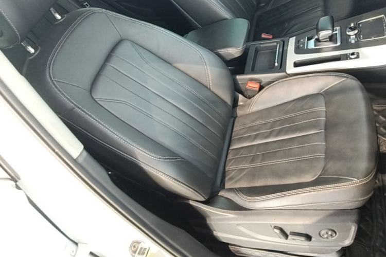 Used Audi Q5L 2020 40 TFSI Prestige Fashion Edition Right Front Seat