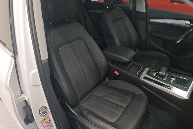 Used Audi Q5L 2020 Updated 40 TFSI Prestige Fashion Edition Right Front Seat