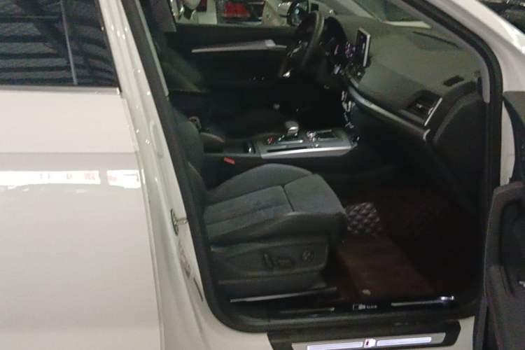 Used Audi Q5L 2020 45 TFSI Prestige Sport Edition Right Front Seat