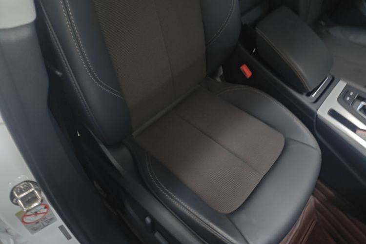 Used Audi Q5L 2020 40 TFSI Prestige Edition Right Front Seat