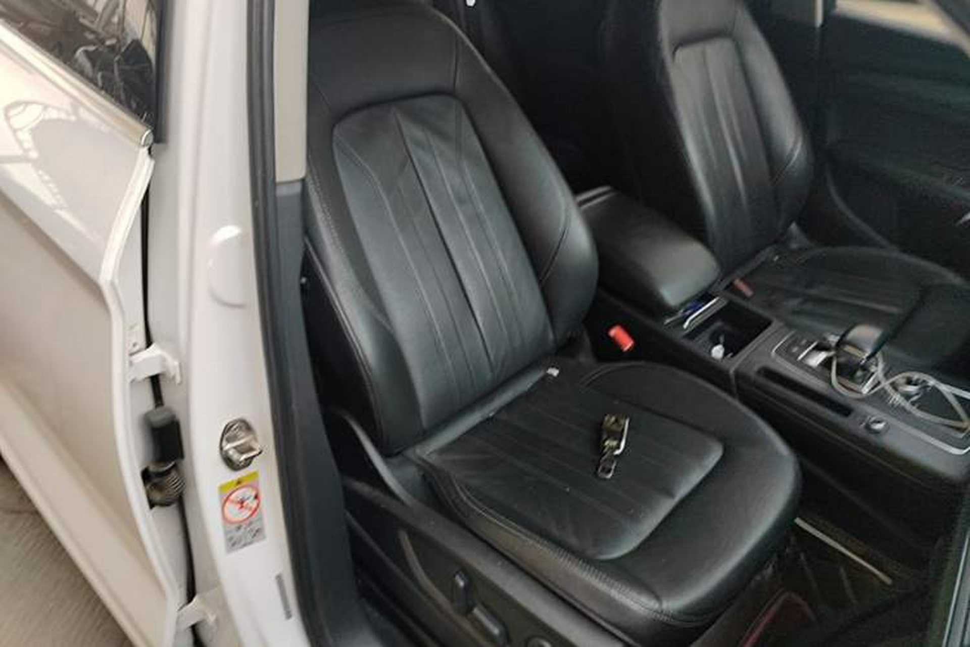 Used Audi Q5L 2020 Updated 40 TFSI Prestige Fashion Edition Right Front Seat