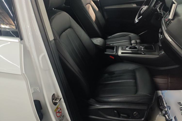 Used Audi Q5L 2020 45 TFSI Prestige Fashion Model Right Front Seat