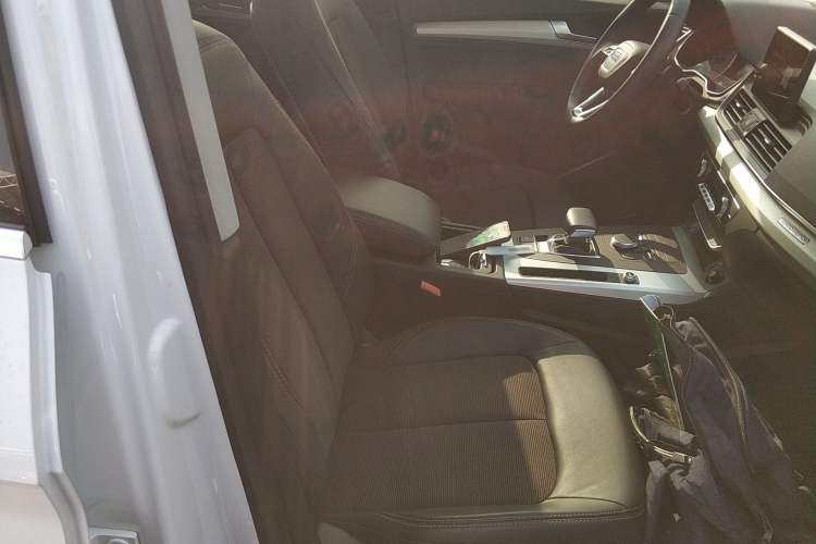 Used Audi Q5L 2020 Revised 40 TFSI Prestige Edition Right Front Seat