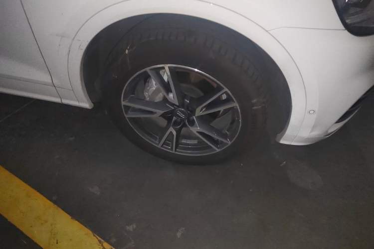 Used Audi Q5L 2020 45 TFSI Prestige Fashion Model Right Front Wheel Hub