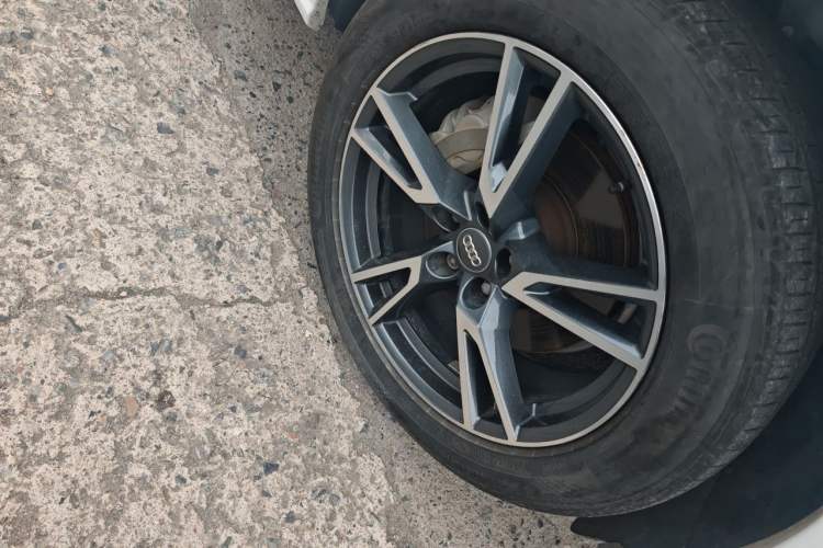 Used Audi Q5L 2020 40 TFSI Prestige Fashion Edition Right Front Wheel Hub