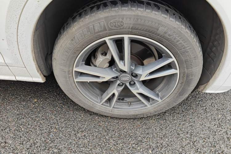 Used Audi Q5L 2020 40 TFSI Prestige Fashion Edition Right Front Wheel Hub