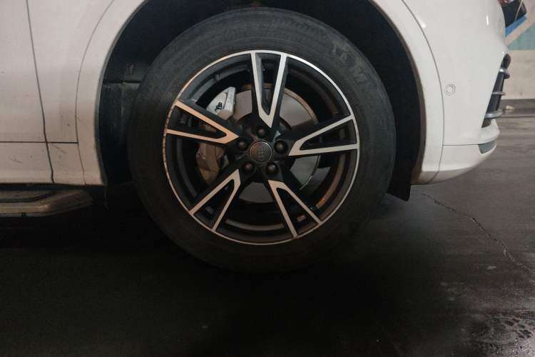 Used Audi Q5L 2020 45 TFSI Prestige Fashion Model Right Front Wheel Hub