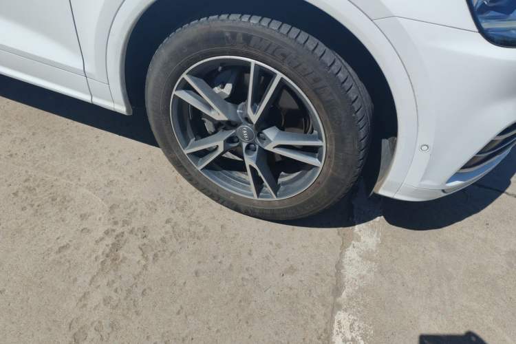 Used Audi Q5L 2020 45 TFSI Prestige Fashion Model Right Front Wheel Hub