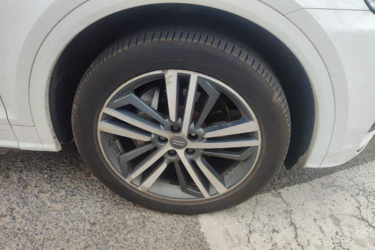 Used Audi Q5L 2020 40 TFSI Prestige Fashion Edition Right Front Wheel Hub