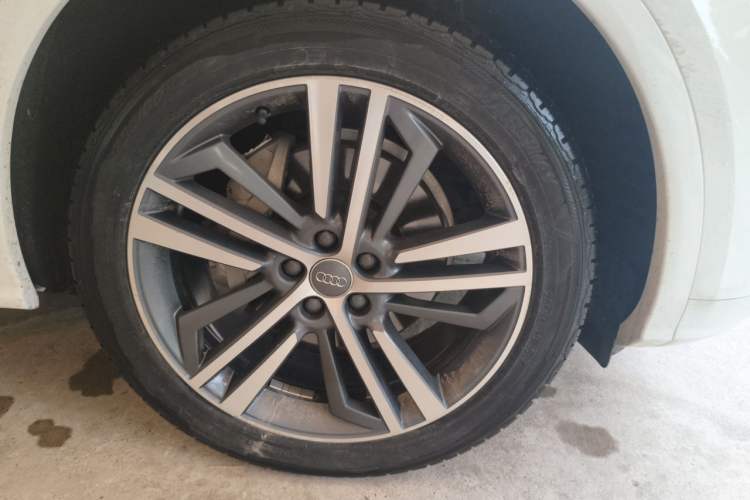 Used Audi Q5L 2020 40 TFSI Prestige Fashion Edition Right Front Wheel Hub