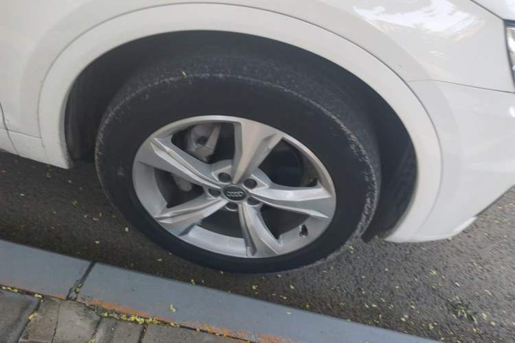 Used Audi Q5L 2020 40 TFSI Prestige Edition Right Front Wheel Hub
