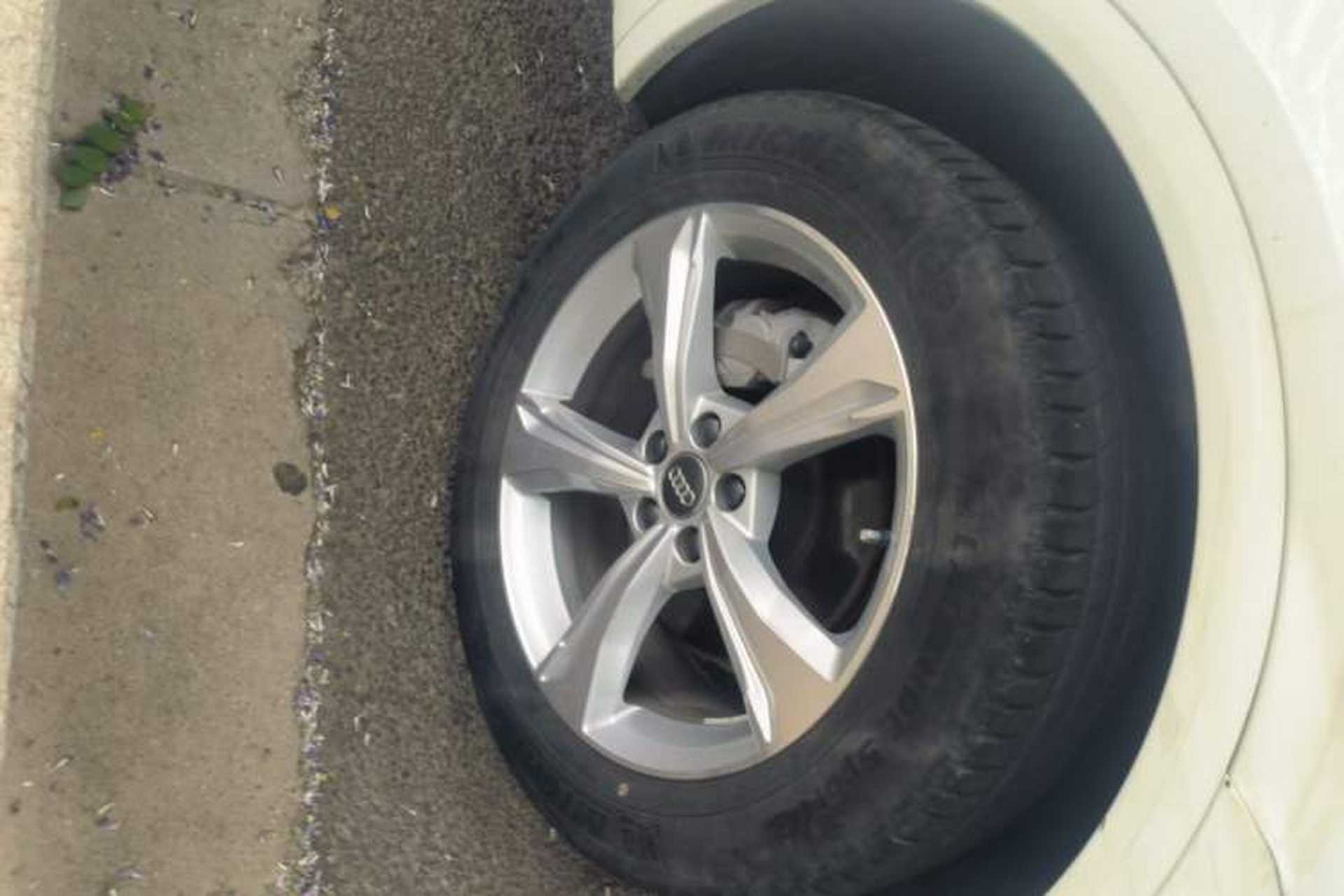 Used Audi Q5L 2020 Revised 40 TFSI Prestige Edition Right Front Wheel Hub