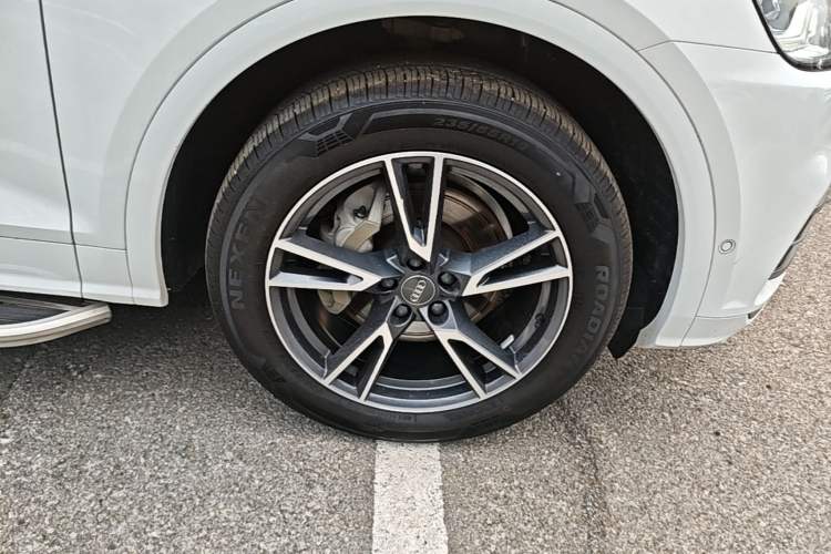 Used Audi Q5L 2020 45 TFSI Prestige Fashion Model Right Front Wheel Hub
