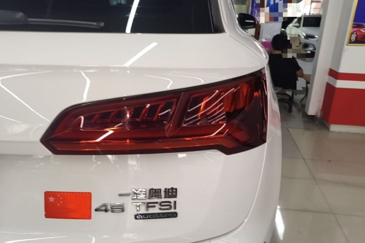 Used Audi Q5L 2020 Updated 40 TFSI Prestige Fashion Edition Right Rear Taillight
